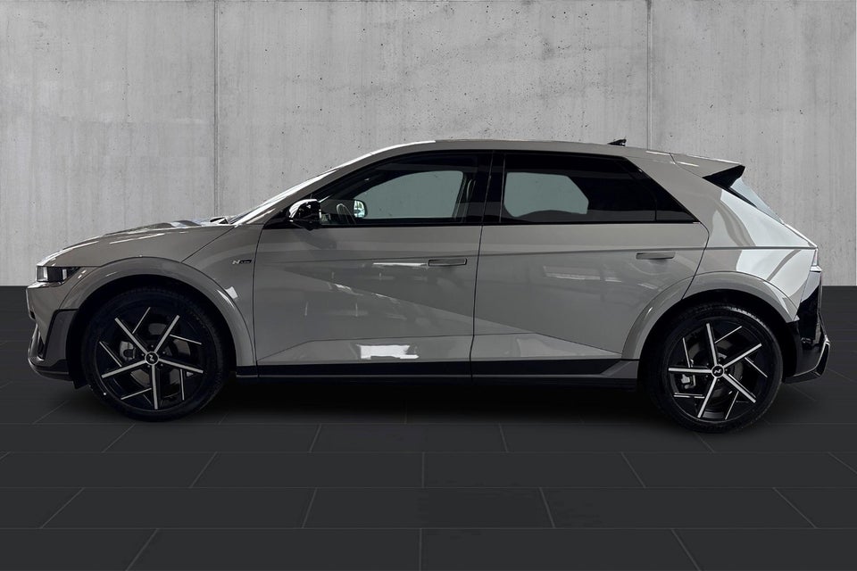 Hyundai Ioniq 5 84 N Line+ 5d