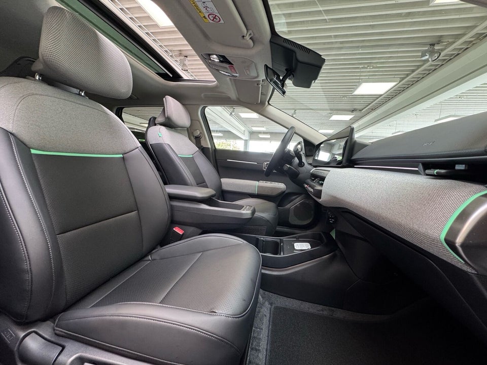 Kia EV4 81 Long Range Upgrade 5d