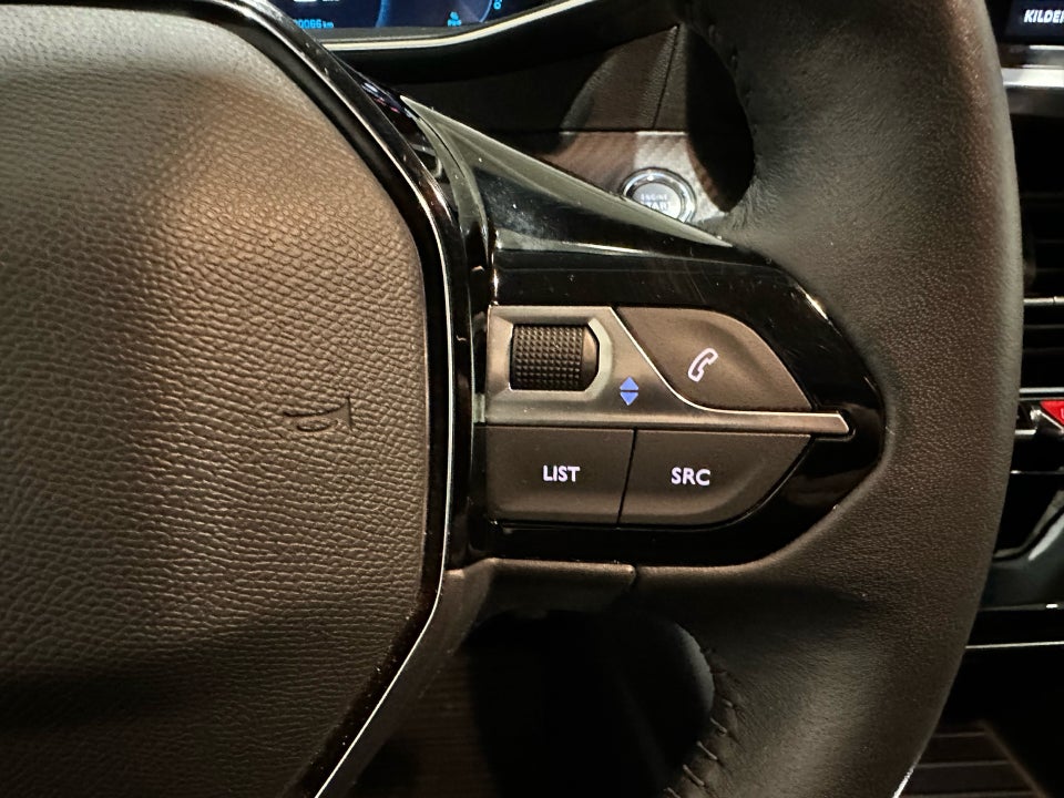 Peugeot e-208 50 Allure Pack 5d