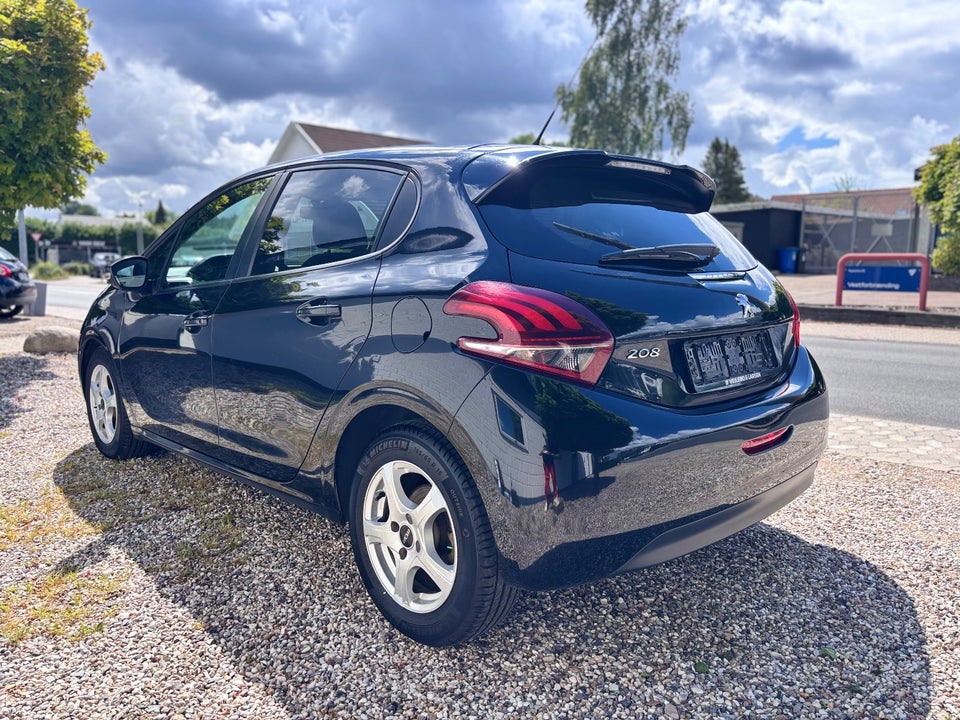 Peugeot 208 1,6 BlueHDi 100 Active 5d