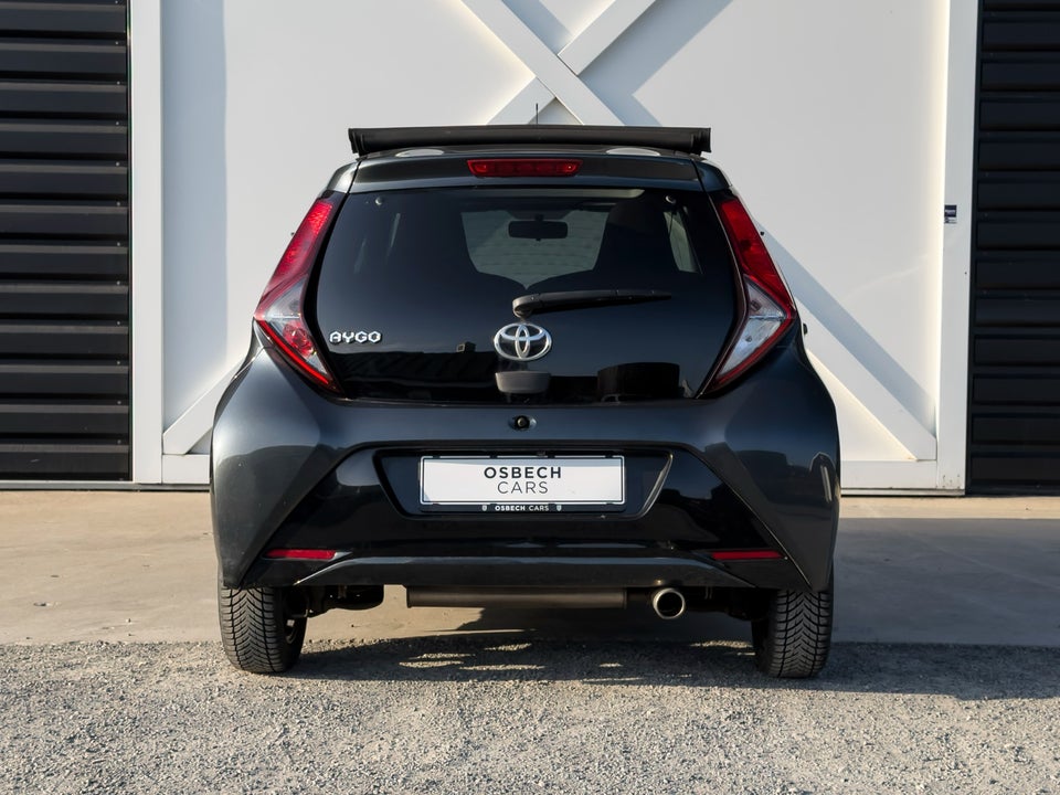Toyota Aygo 1,0 VVT-i x-sky 5d