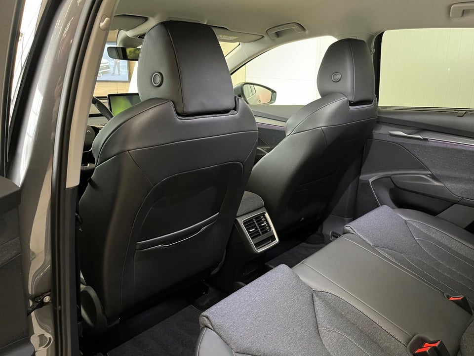 Skoda Elroq 85 iV Advanced 5d