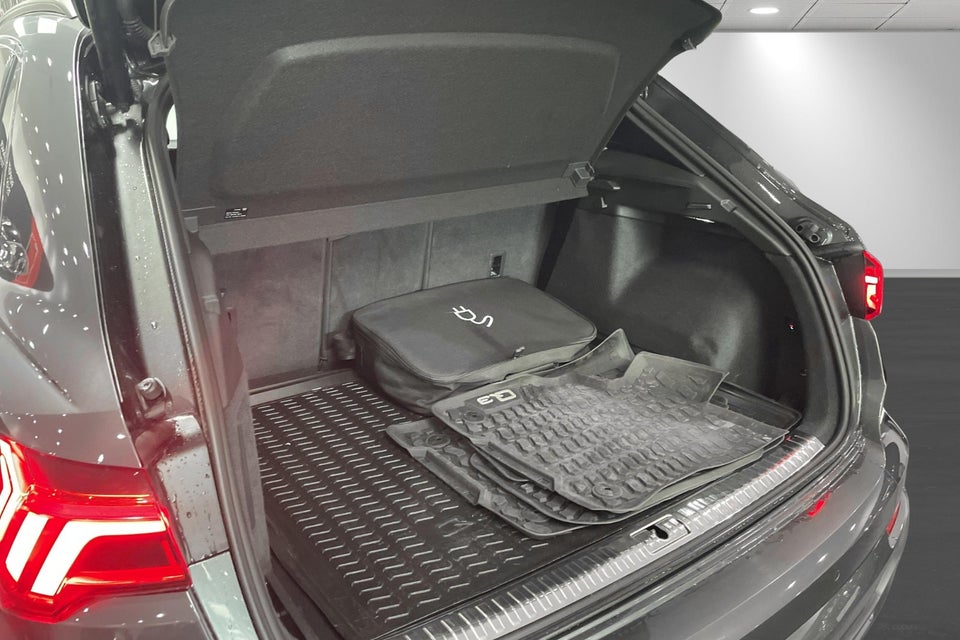 Audi Q3 45 TFSi e S-line plus S-tr. 5d
