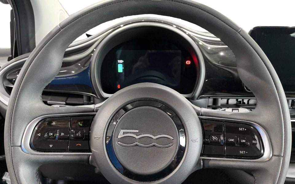 Fiat 500e 42 Icon 3d