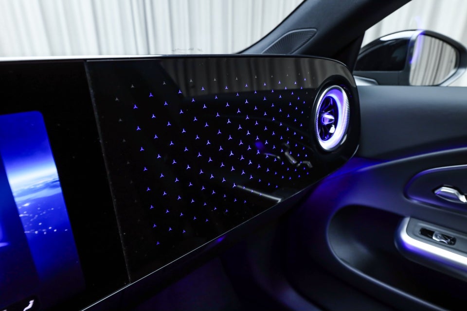 Mercedes CLA250+ electric Progressive Premium 4d