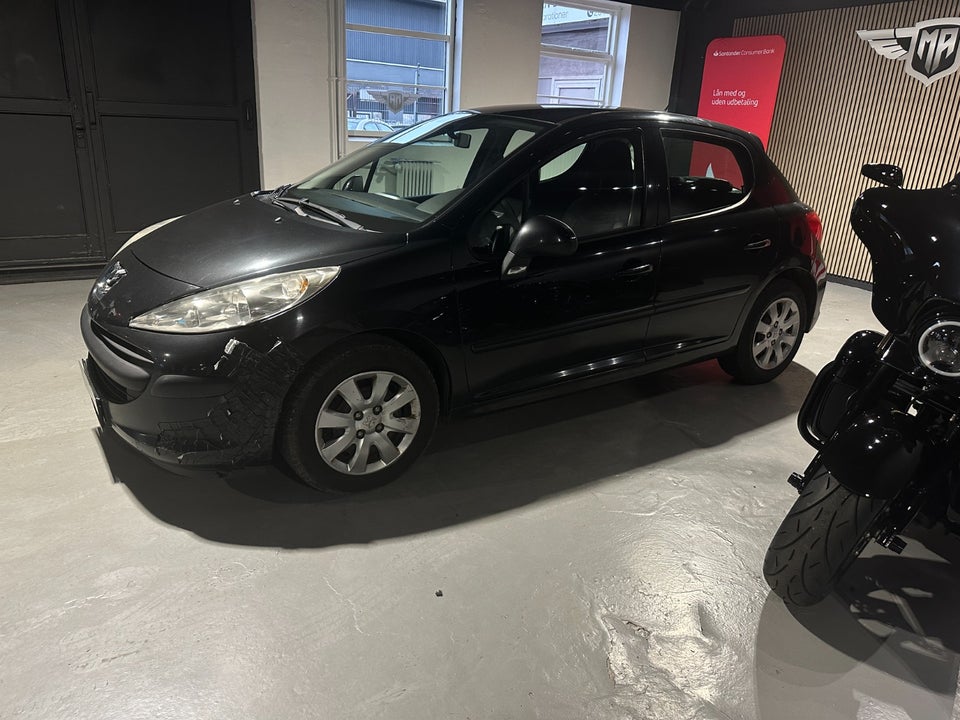 Peugeot 207 1,6 HDi 90 Comfort+ 5d