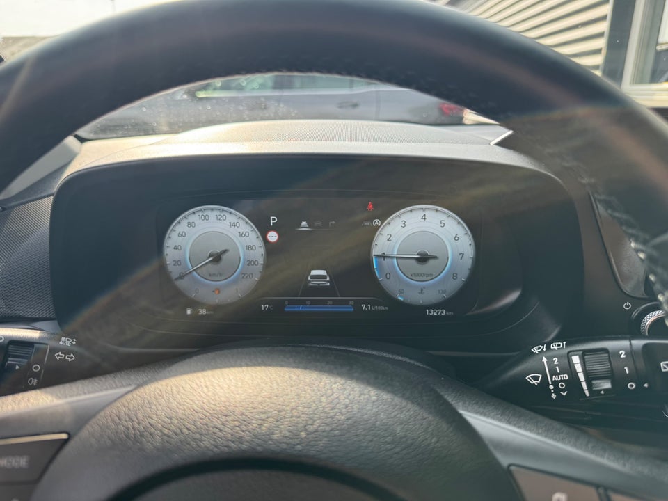 Hyundai i20 1,0 T-GDi Essential DCT 5d
