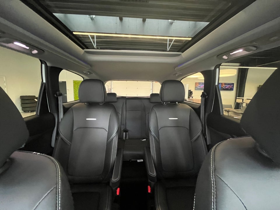 Maxus Euniq5 70 6prs 5d