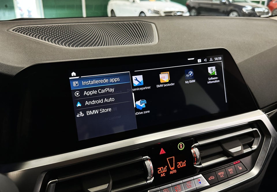 BMW 330e 2,0 Touring Sport Line aut. 5d