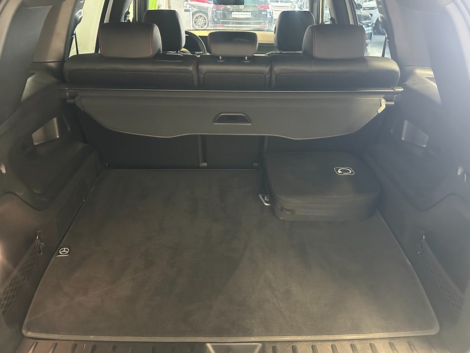 Mercedes EQB300 AMG Advance Plus 4Matic 5d
