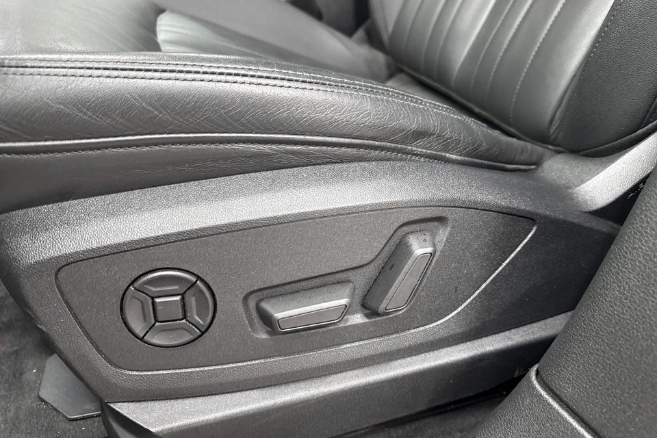 Audi e-tron 55 Advanced quattro 5d