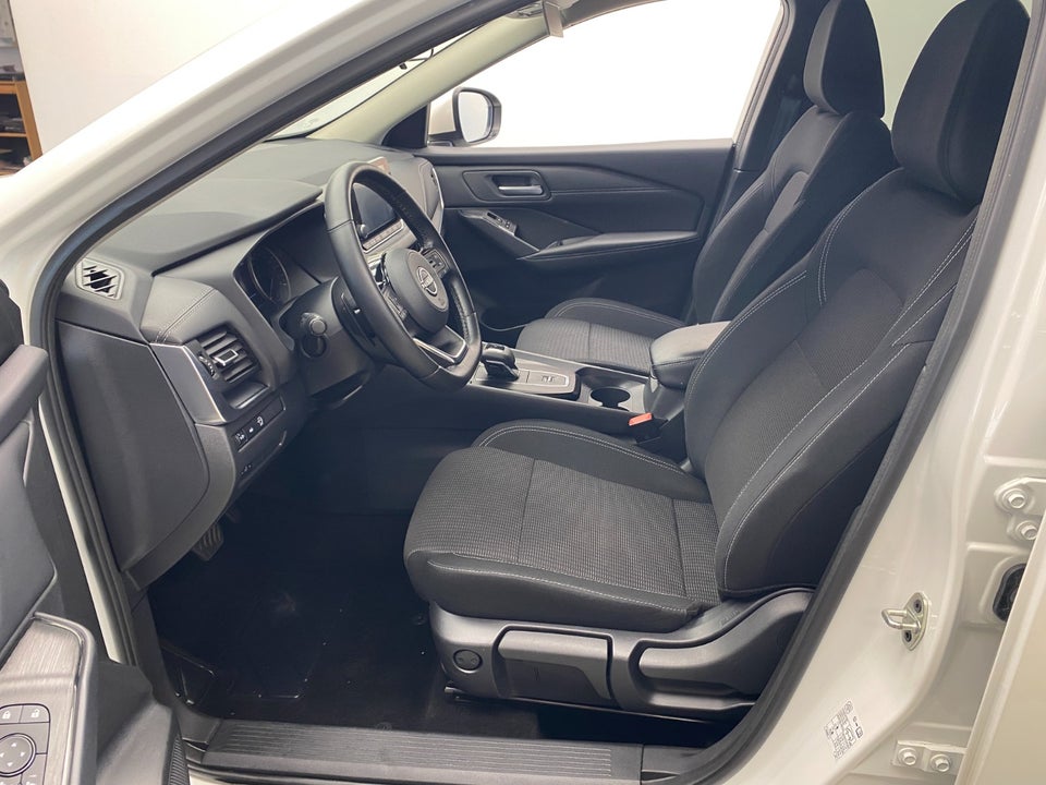 Nissan Qashqai 1,3 mHEV Acenta X-tr. 5d