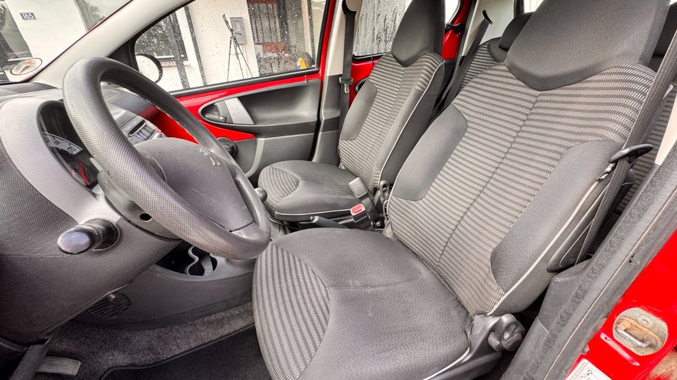 Peugeot 107 1,0 Active 5d