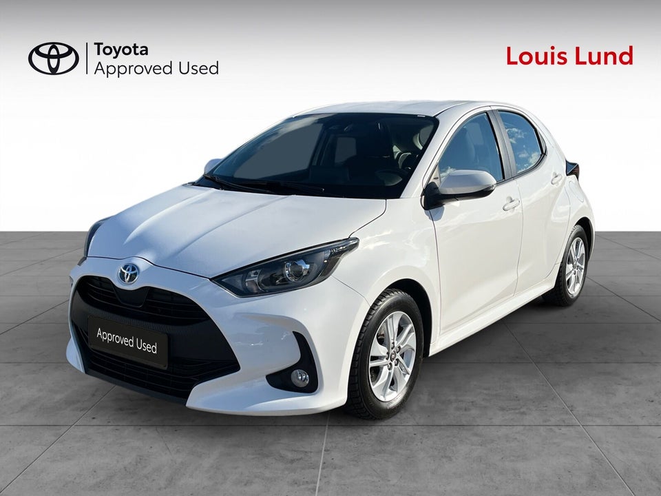 Toyota Yaris 1,5 Hybrid Active e-CVT Van 5d