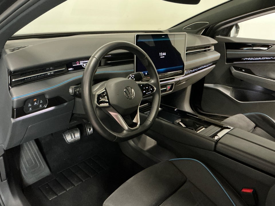 VW ID.7 77 Pro Business Premium 5d