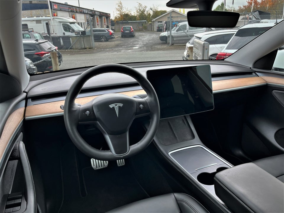 Tesla Model Y Performance AWD 5d