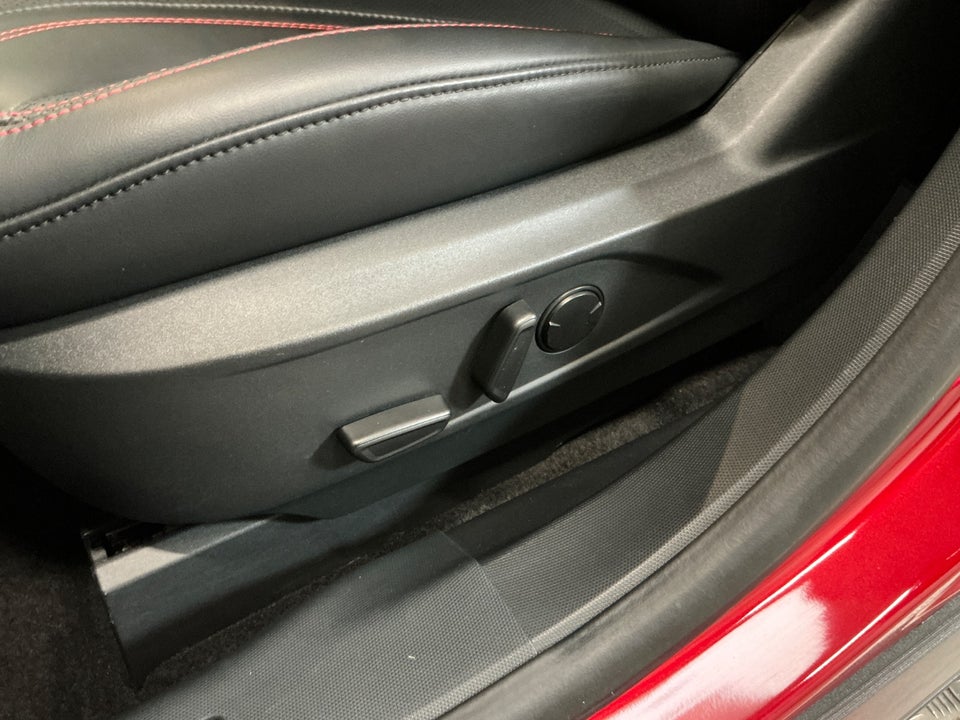 Ford Mustang Mach-E 70 Premium Standard Range AWD 5d