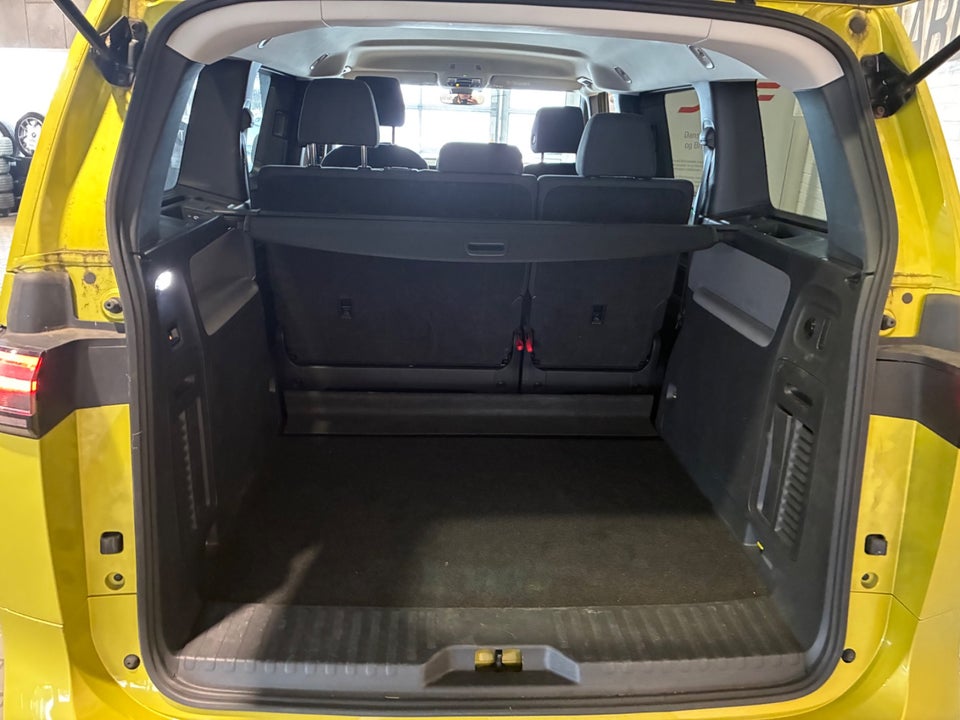 VW ID.Buzz 77 Pro SWB 5d