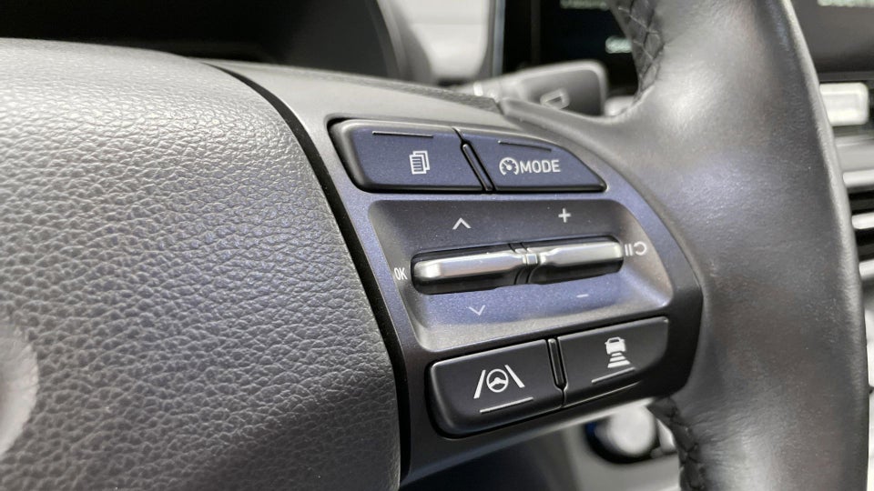 Hyundai Kona 64 EV Premium 5d