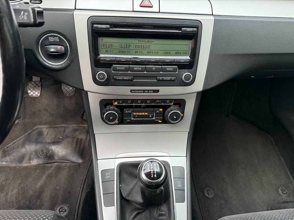 VW Passat 1,6 TDi 105 BlueMotion 4d