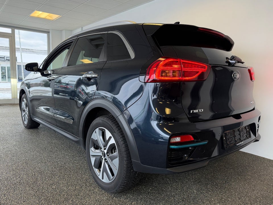Kia e-Niro 64 Premium 5d
