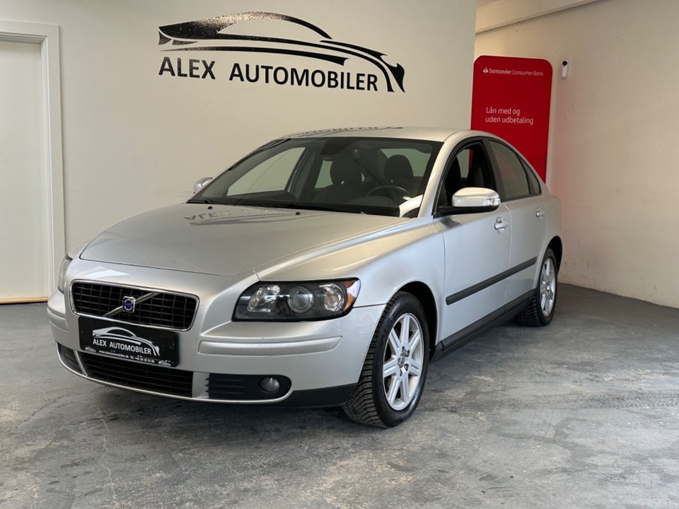 Volvo S40 1,6 D Momentum 4d