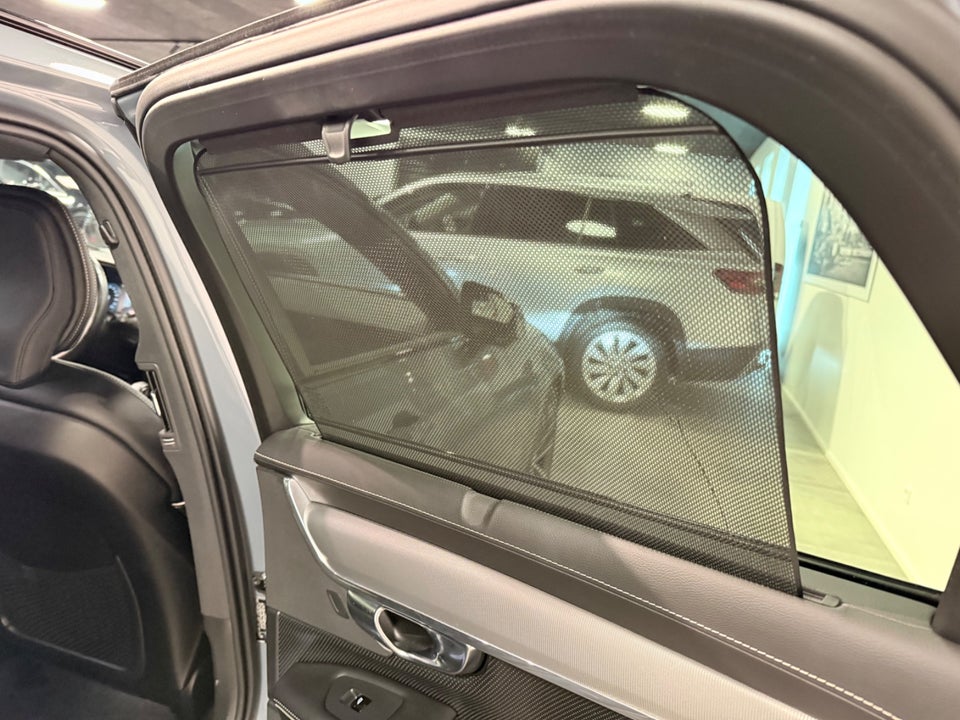 Volvo V90 2,0 T8 ReCharge R-Design aut. AWD 5d