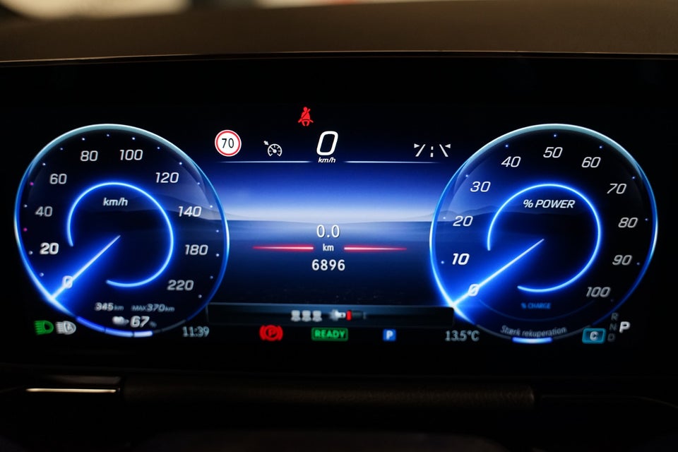 Mercedes EQA250+ Progressive Advance 5d