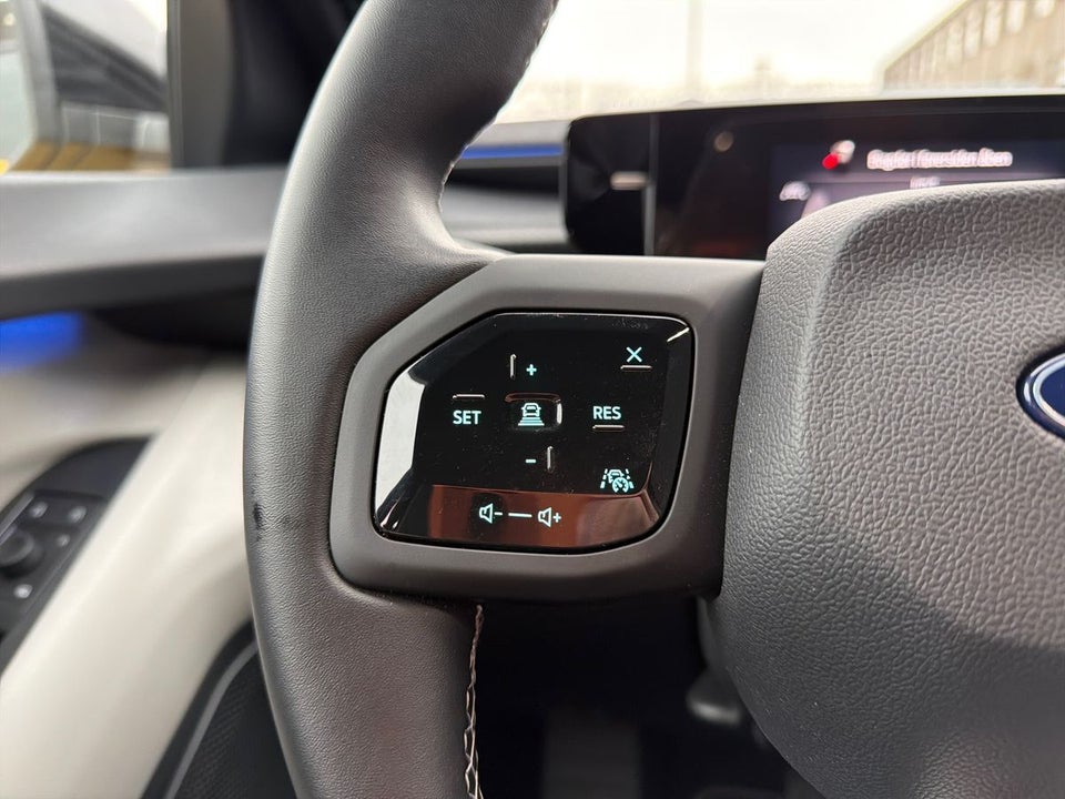 Ford Capri 77 Premium Extended Range 5d