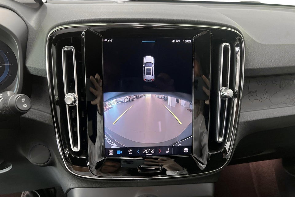 Volvo XC40 P8 ReCharge Twin Plus 5d