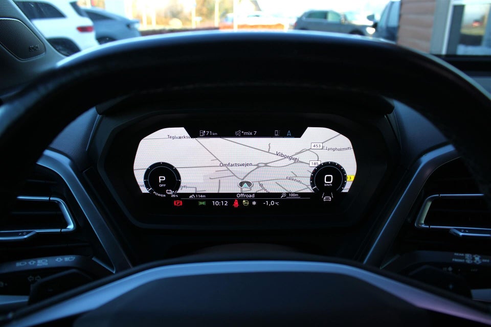 Audi Q4 e-tron 40 Advanced 5d