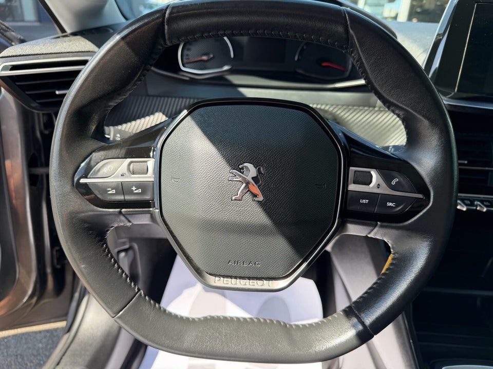 Peugeot 208 1,2 PureTech 75 Like 5d
