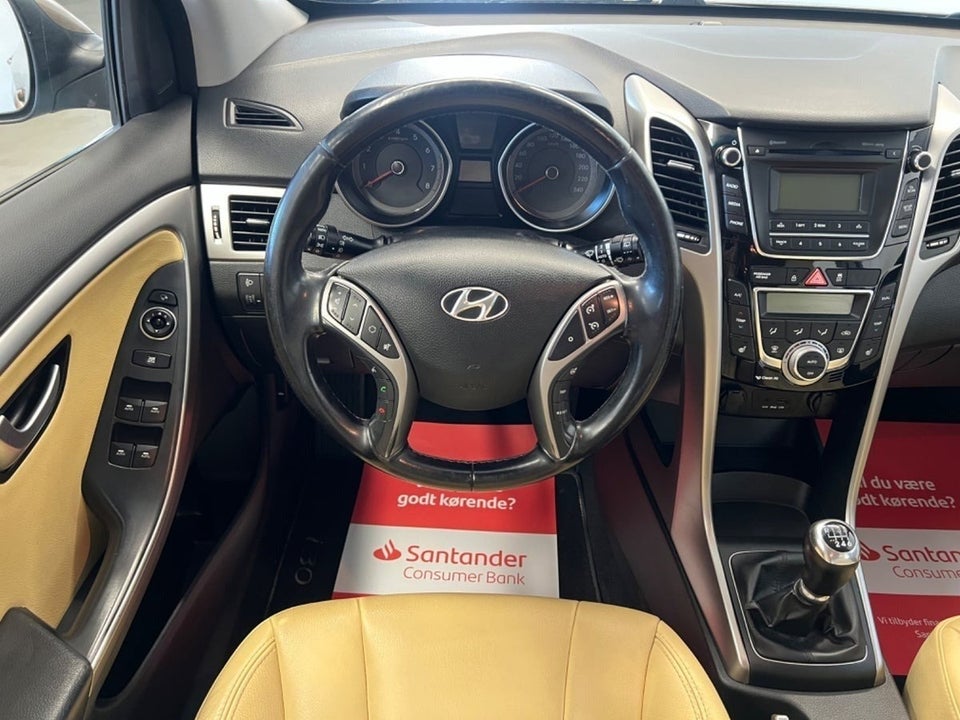 Hyundai i30 1,6 GDi Style Eco 5d