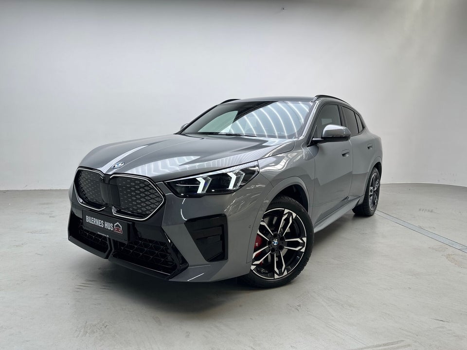 BMW iX2 xDrive30 M-Sport 5d