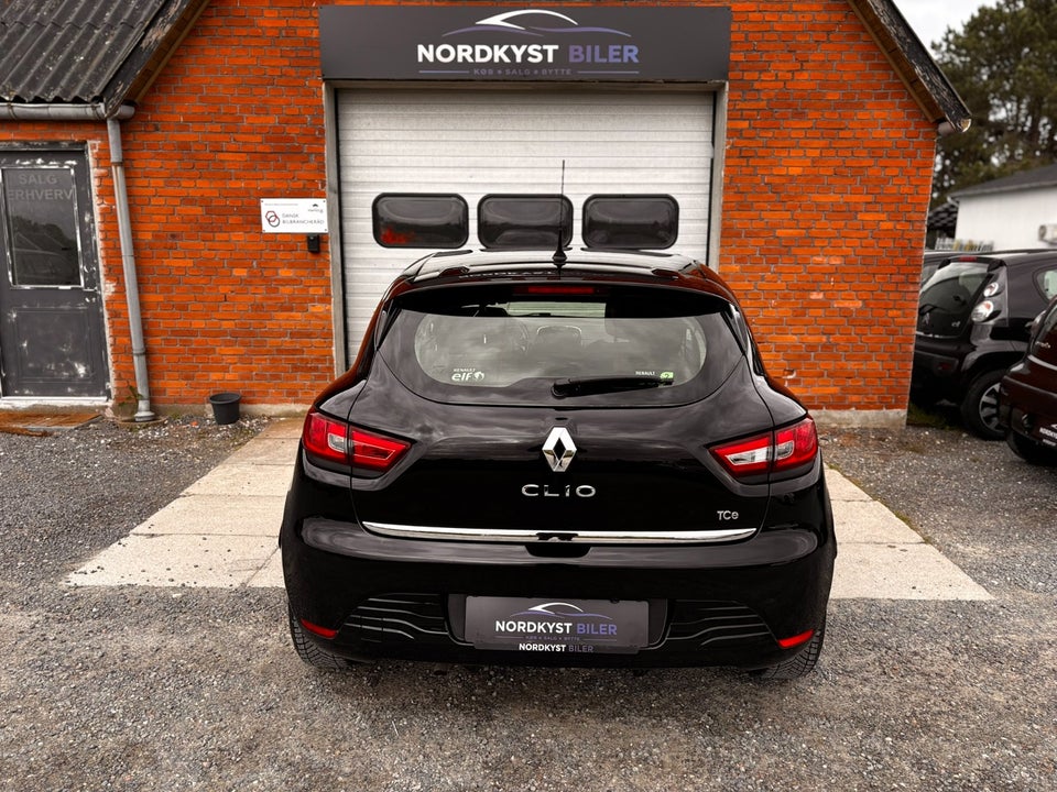 Renault Clio IV 0,9 TCe 90 Expression 5d