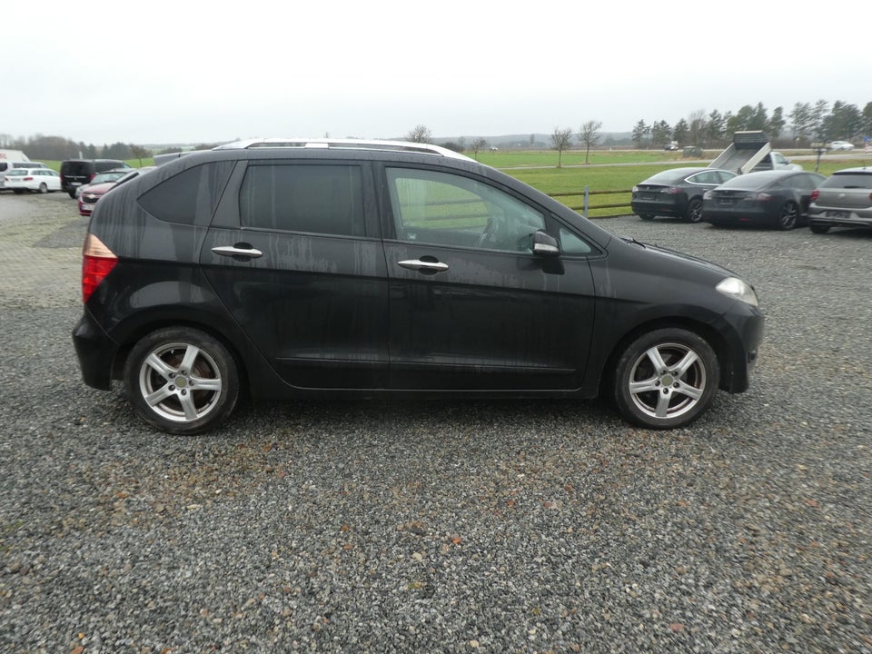 Honda FR-V 1,8i Comfort aut. Van 5d