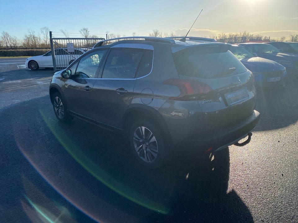 Peugeot 2008 1,2 e-THP 110 Edition+ 5d