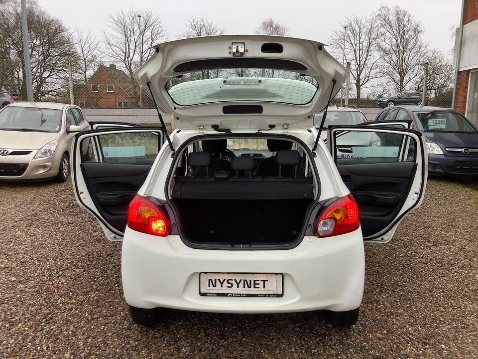 Mitsubishi Space Star 1,0 Inform 5d