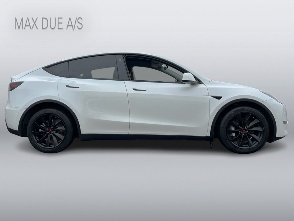 Tesla Model Y Long Range AWD 5d