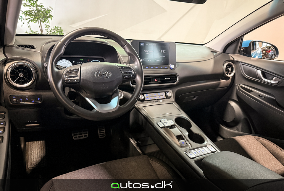 Hyundai Kona 39 EV Select 5d