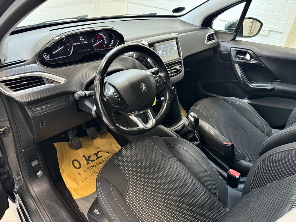 Peugeot 208 1,6 BlueHDi 100 Allure 5d