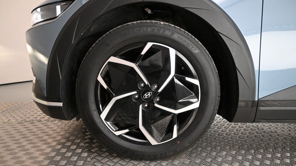 Hyundai Ioniq 5 77 Essential 5d