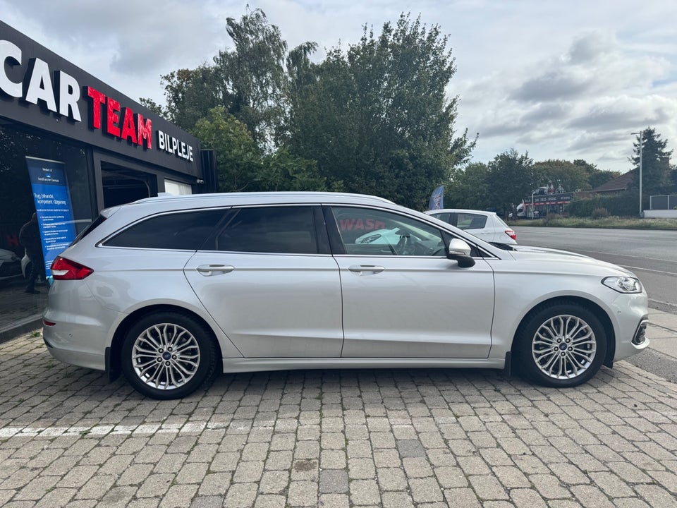 Ford Mondeo 2,0 EcoBlue Titanium stc. aut. 5d