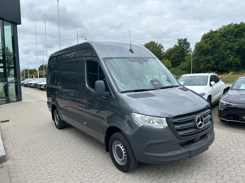 Mercedes Sprinter 317 2,0 CDi A2 Kassevogn PRO aut. RWD