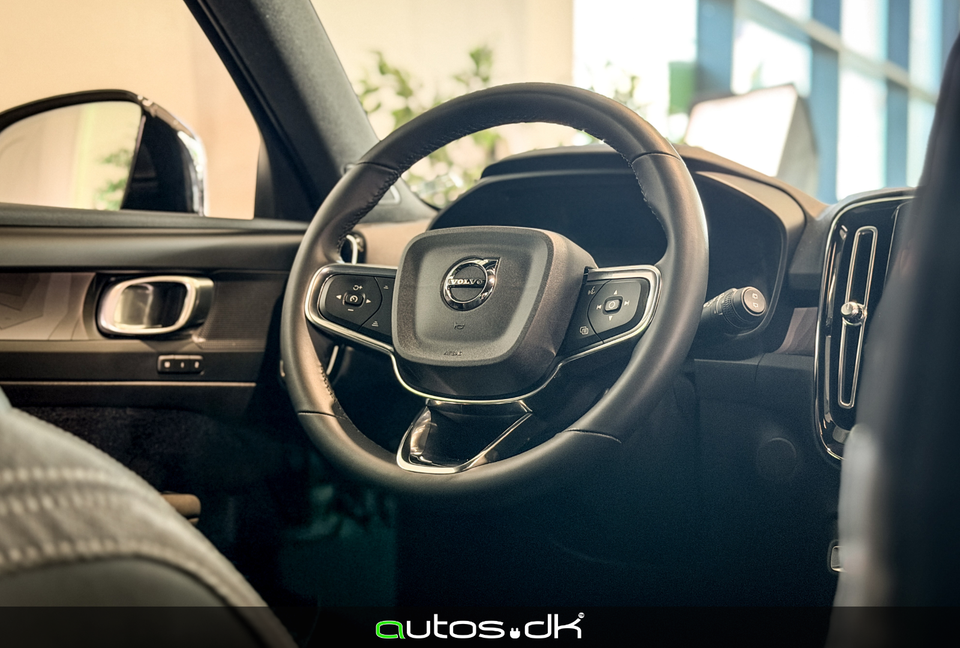 Volvo XC40 P6 ReCharge Plus 5d