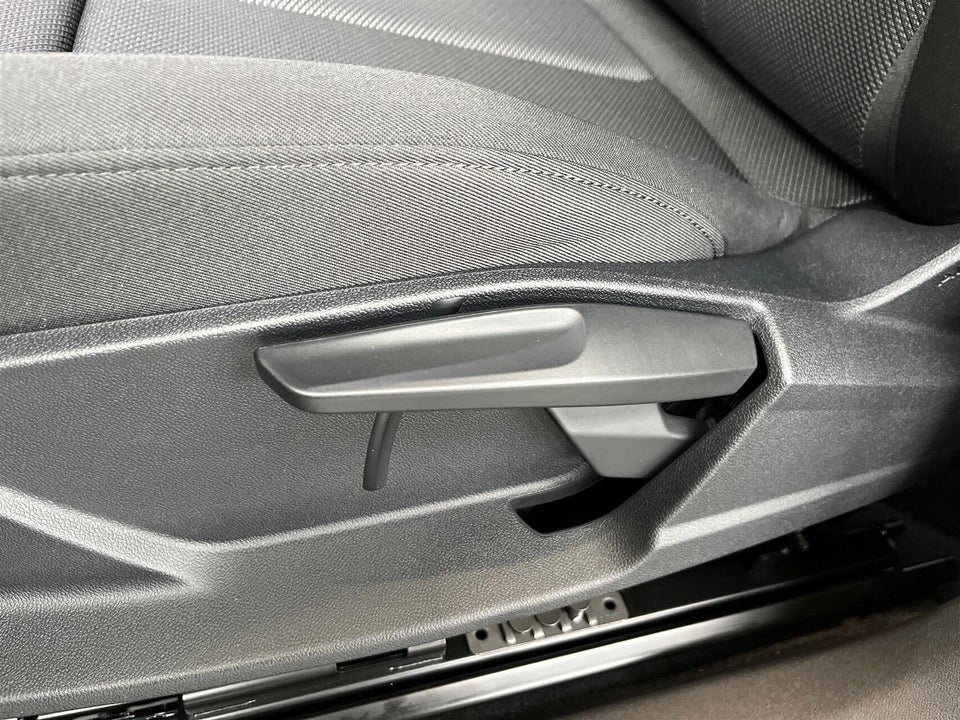 Audi Q4 e-tron 45 Progress quattro 5d