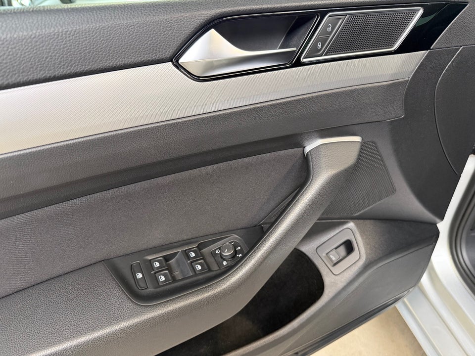 VW Passat 2,0 TDi 150 Comfortline+ Variant DSG 5d