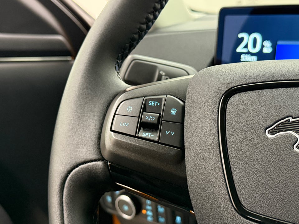 Ford Mustang Mach-E 75 Standard Range 5d