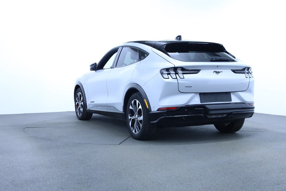 Ford Mustang Mach-E 91 Extended Range AWD 5d