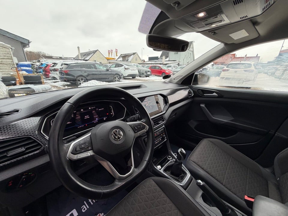 VW T-Cross 1,0 TSi 115 R-line 5d